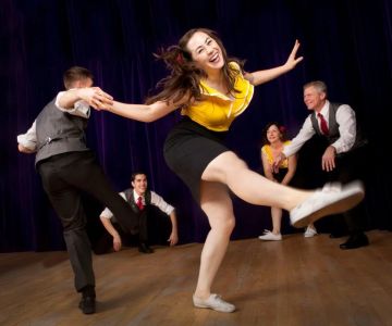 Swing Dance Near Me in the USA: Step by Step Guide to Getting Started