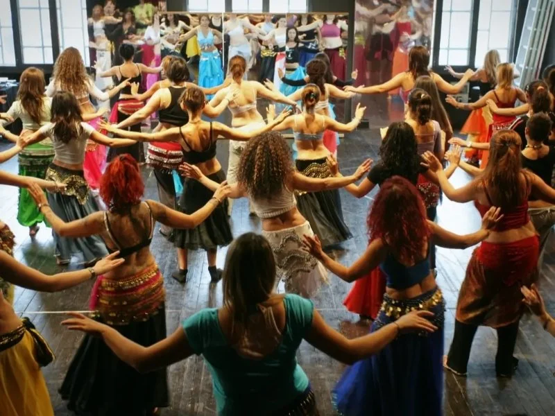 How to Master Belly Dance Explained: A Complete Guide for Beginners and Advanced Dancers