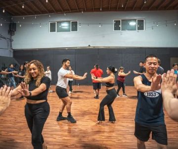 Why Bachata Is Popular and You Can Learn at Home