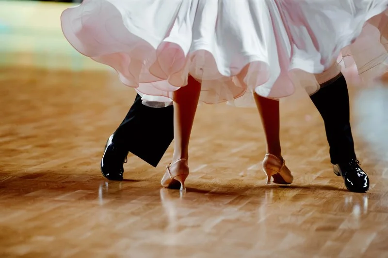 Why Waltz Is Popular to Burn Calories