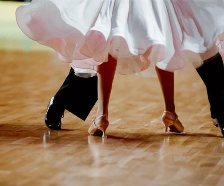 Why Waltz Is Popular to Burn Calories