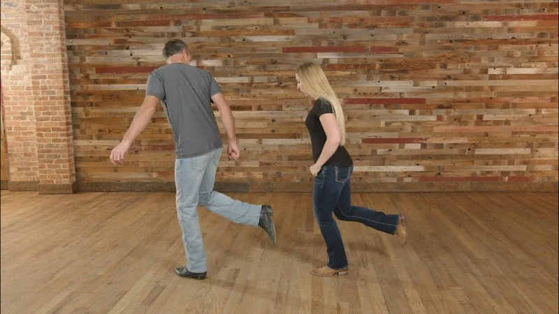 Line Dance Tutorial: Common Mistakes to Avoid