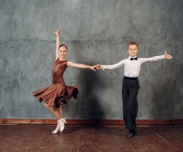 How to Master Ballroom Dance Every Dancer Should Know