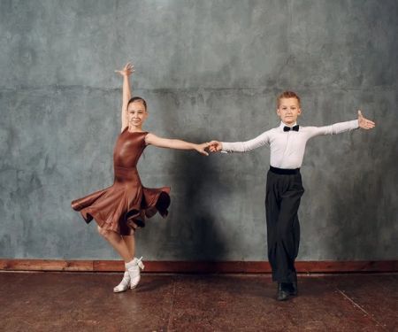 How to Master Ballroom Dance Every Dancer Should Know