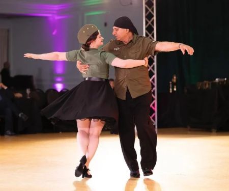 Top 10 Tango Moves That Boost Confidence and Stage Presence