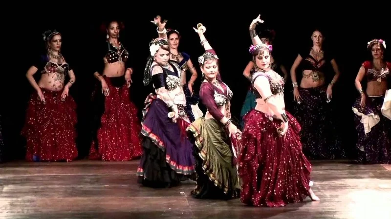 The History of Belly Dance Fitness Routine and Its Modern Evolution