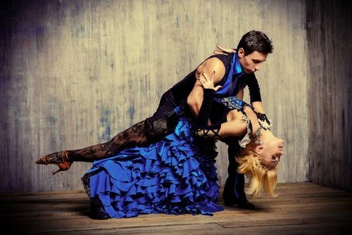 Top 10 Tango Moves for Couples to Learn and Enjoy