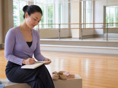 Dance Practice Journal: Track Progress Without Overload